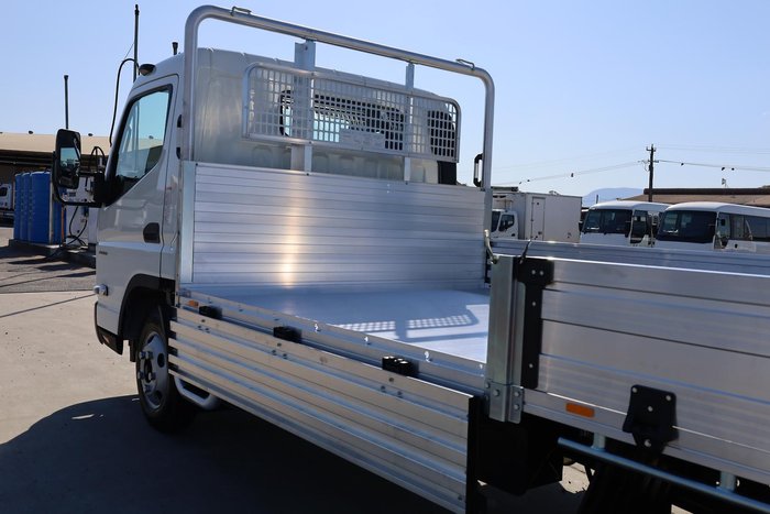 2025 Fuso Canter 515 Alloy Tray White