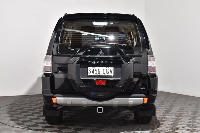 2020 Mitsubishi Pajero GLX