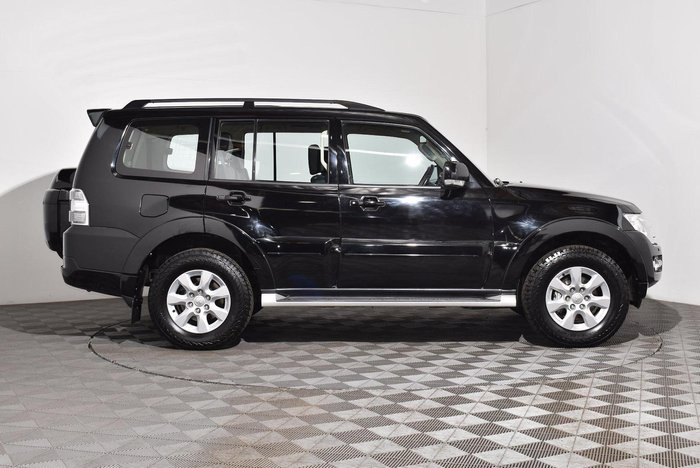 2020 Mitsubishi Pajero GLX