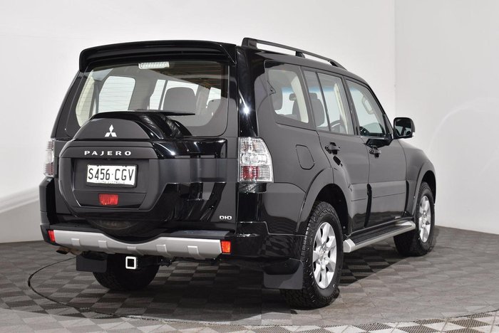 2020 Mitsubishi Pajero GLX