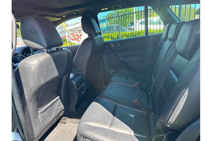 2020 Ford Everest Titanium