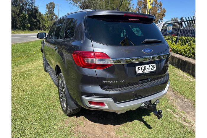 2020 Ford Everest Titanium