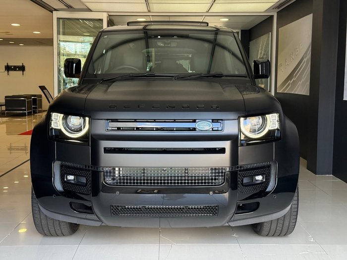 2025 Land Rover Defender 110 D350 X-Dynamic HSE