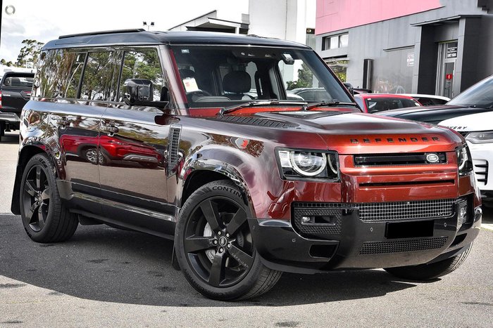 2025 Land Rover Defender 110 D350 Sedona Edition