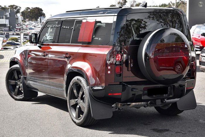 2025 Land Rover Defender 110 D350 Sedona Edition