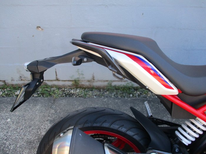 2022 BMW Motorrad G 310 R BLUE