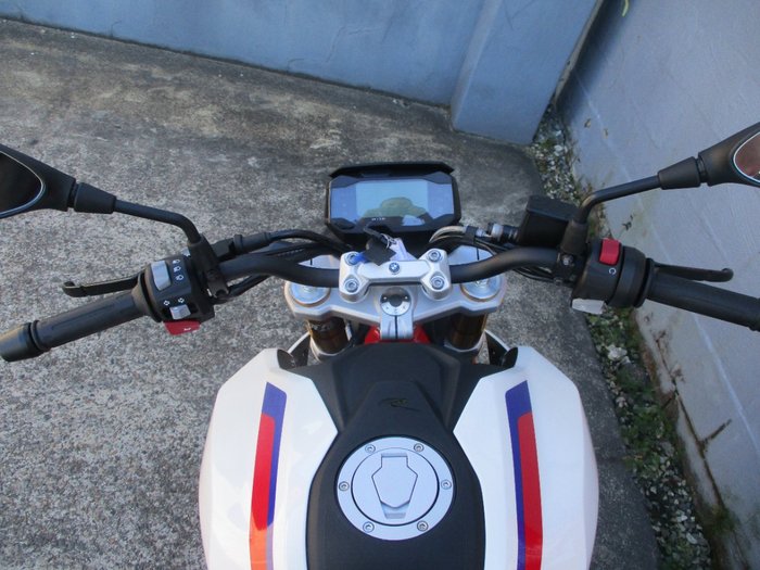2022 BMW Motorrad G 310 R BLUE