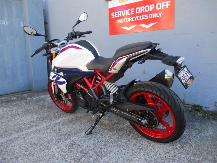 2022 BMW Motorrad G 310 R BLUE