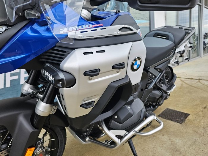 2025 BMW Motorrad R 1300 GS ADVENTURE TROPHY Blue