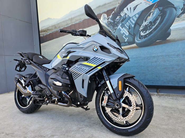 2026 BMW Motorrad 2026 Bmw 1300CC R 1300 RS Grey Metallic