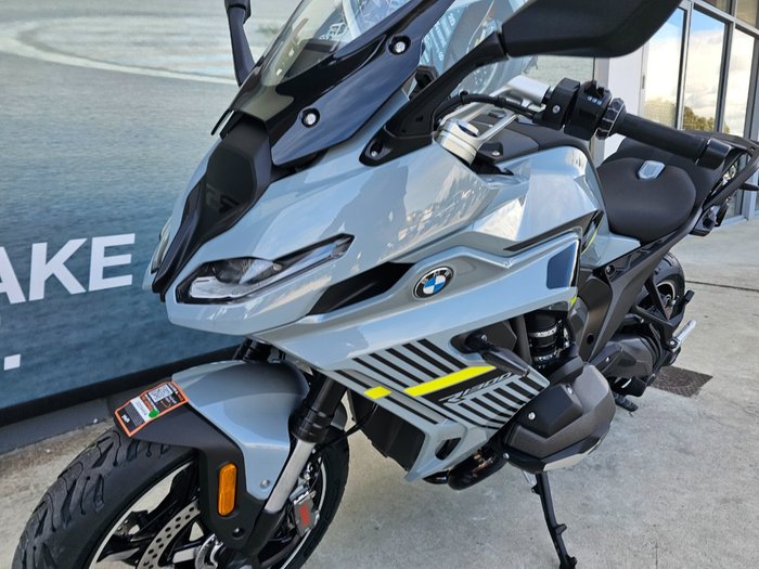 2026 BMW Motorrad 2026 Bmw 1300CC R 1300 RS Grey Metallic