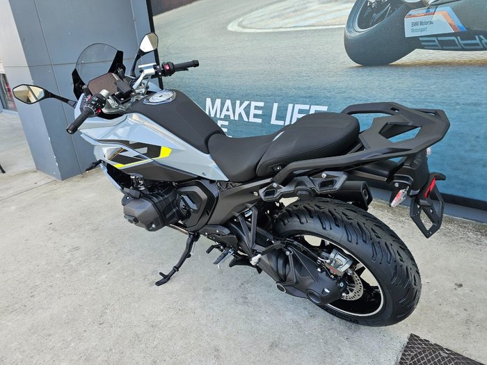 2026 BMW Motorrad 2026 Bmw 1300CC R 1300 RS Grey Metallic