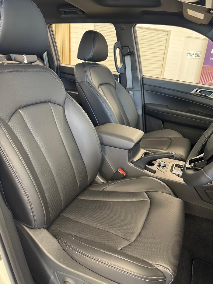 2025 KGM Musso Ultimate Q261 MY26 4X4 Dual Range Grand White