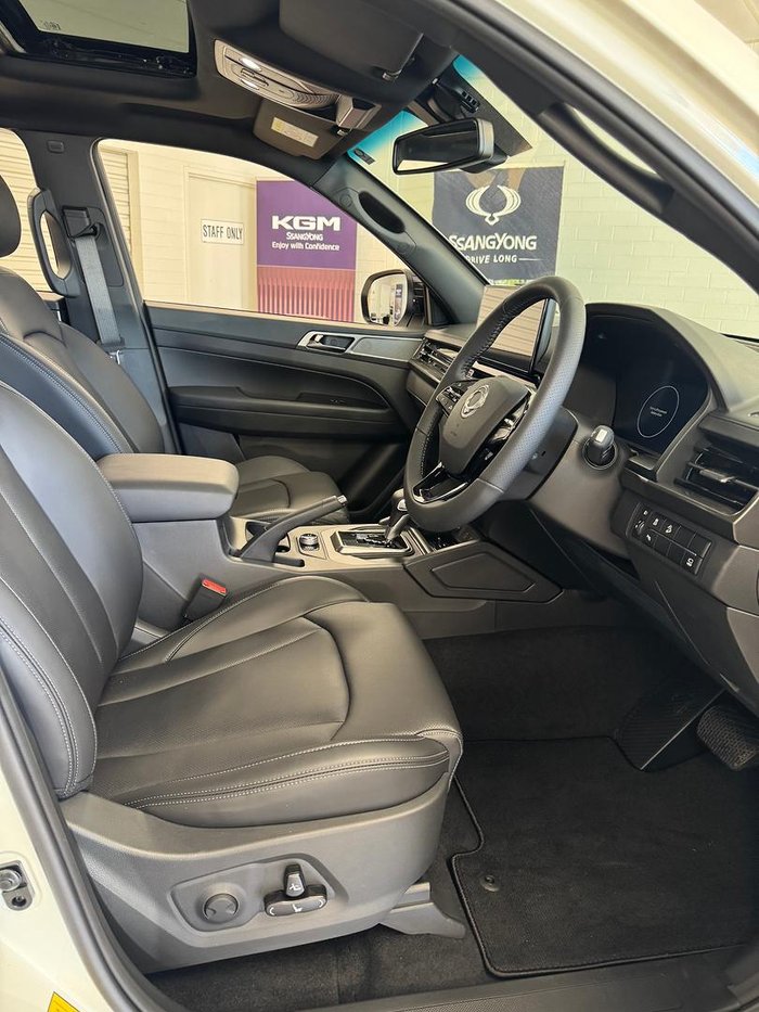 2025 KGM Musso Ultimate Q261 MY26 4X4 Dual Range Grand White