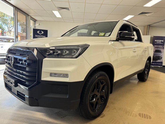 2025 KGM Musso Ultimate Q261 MY26 4X4 Dual Range Grand White