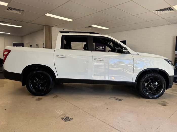 2025 KGM Musso Ultimate Q261 MY26 4X4 Dual Range Grand White