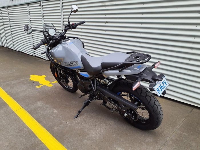 2025 Royal Enfield Himalayan 450 Himalayan Blue
