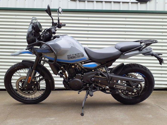 2025 Royal Enfield Himalayan 450 Himalayan Blue