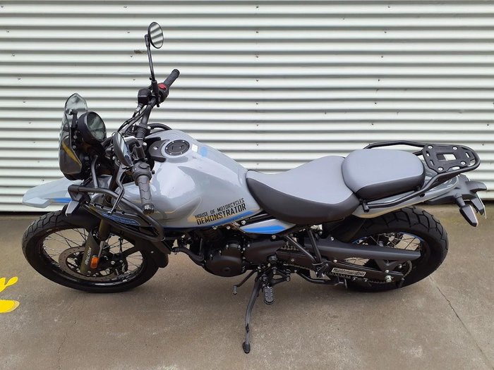 2025 Royal Enfield Himalayan 450 Himalayan Blue