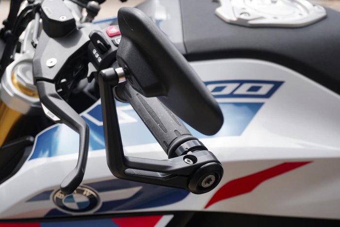 2025 BMW R 1300 R Performance