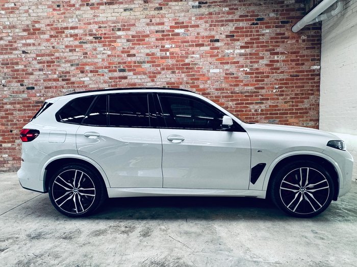 2024 BMW X5 xDrive30d M Sport G05 LCI 4X4 Constant Mineral White