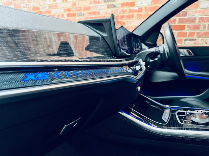 2024 BMW X5 xDrive30d M Sport G05 LCI 4X4 Constant Mineral White