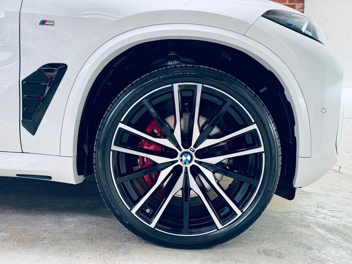 2024 BMW X5 xDrive30d M Sport G05 LCI 4X4 Constant Mineral White