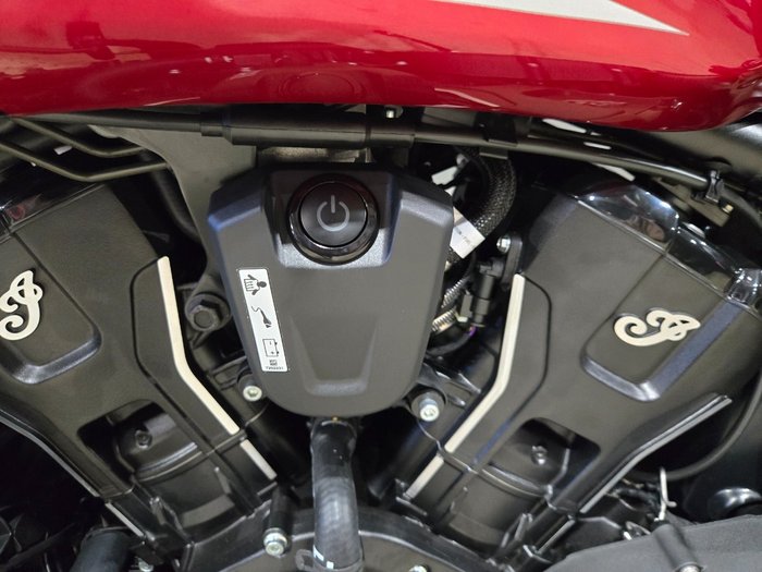 2025 INDIAN SCOUT 101 LIMITED SUNSET RED METALLIC