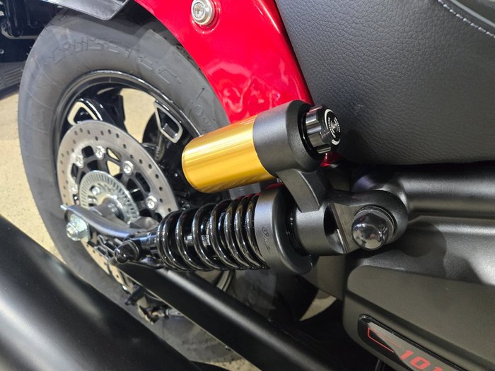 2025 INDIAN SCOUT 101 LIMITED SUNSET RED METALLIC