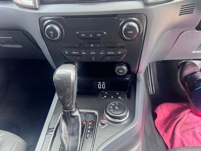 2017 Ford Everest Titanium UA 4X4 Dual Range Jet Black