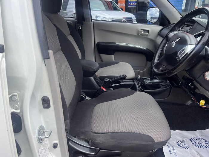 2011 Mitsubishi Triton GL-R MN MY11 4X4 Dual Range White