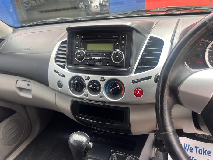 2011 Mitsubishi Triton GL-R MN MY11 4X4 Dual Range White
