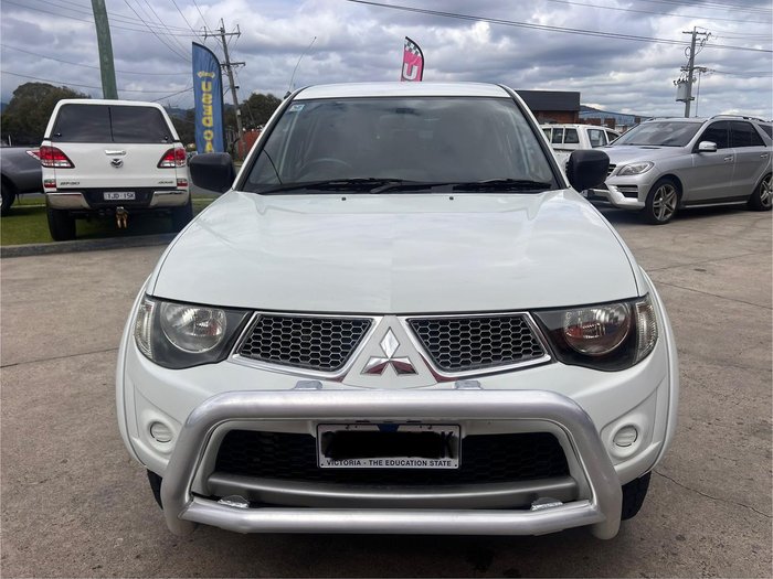 2011 Mitsubishi Triton GL-R MN MY11 4X4 Dual Range White