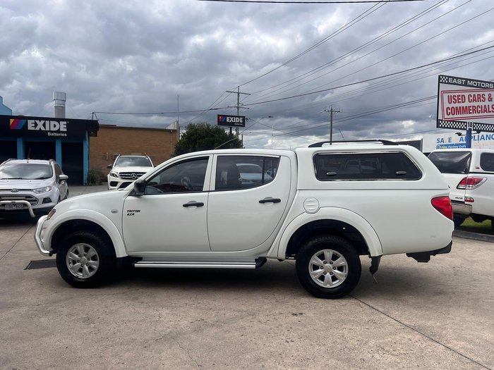 2011 Mitsubishi Triton GL-R MN MY11 4X4 Dual Range White