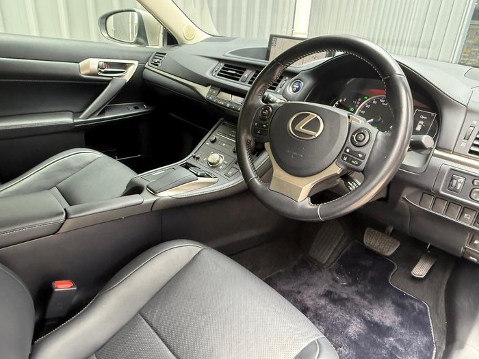 2019 Lexus CT 200h Luxury ZWA10R Titanium