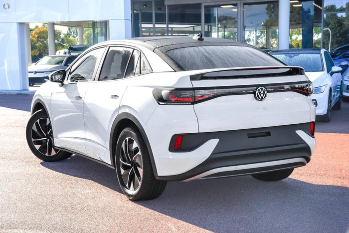 2025 Volkswagen ID.5 Pro E2 MY25 Glacier White/Black Roof