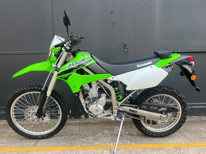 2024 Kawasaki KLX250 GREEN