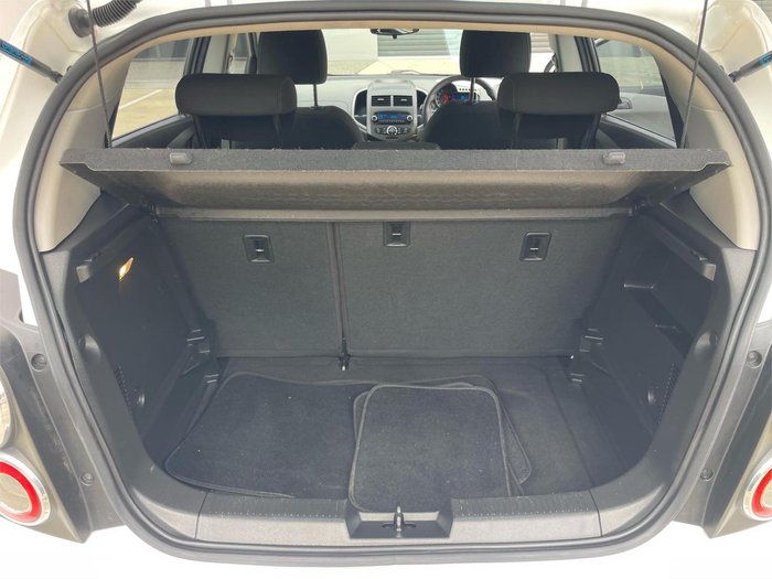 2014 Holden Barina CD TM MY14 Summit White
