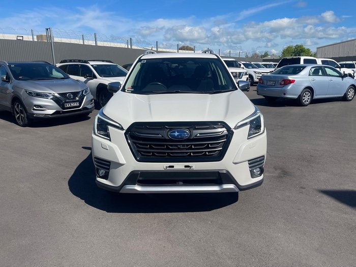 2022 Subaru Forester Hybrid L