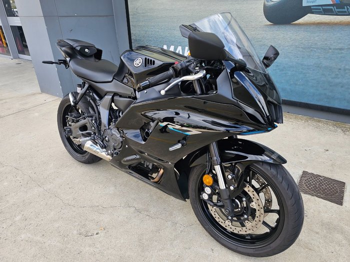 2023 Yamaha YZF-R7LA Black