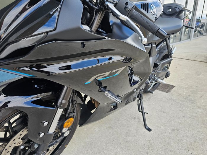 2023 Yamaha YZF-R7LA Black