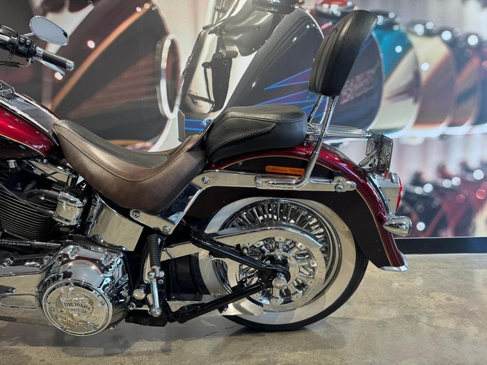 2014 Harley-Davidson Softail Deluxe 1690 (FLSTN) Softail Red