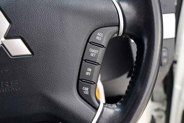 2018 Mitsubishi Pajero Exceed NX MY19 4X4 Dual Range White