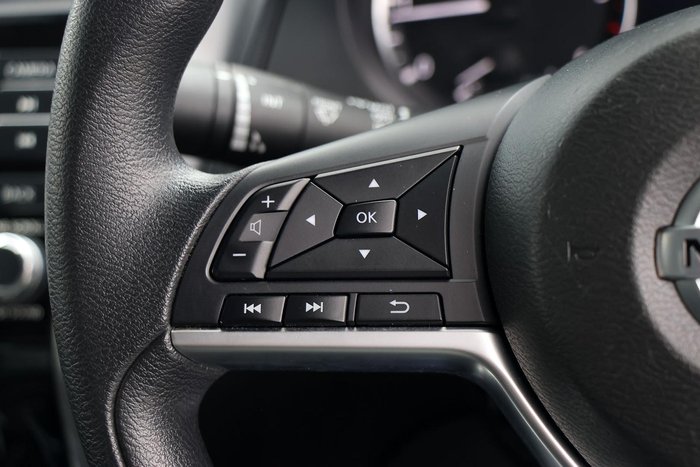 2021 Nissan Navara SL D23 MY21.5 4x2 Solid White