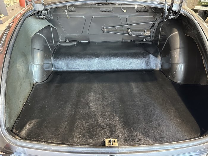 1967 Daimler 2.5 LITRE