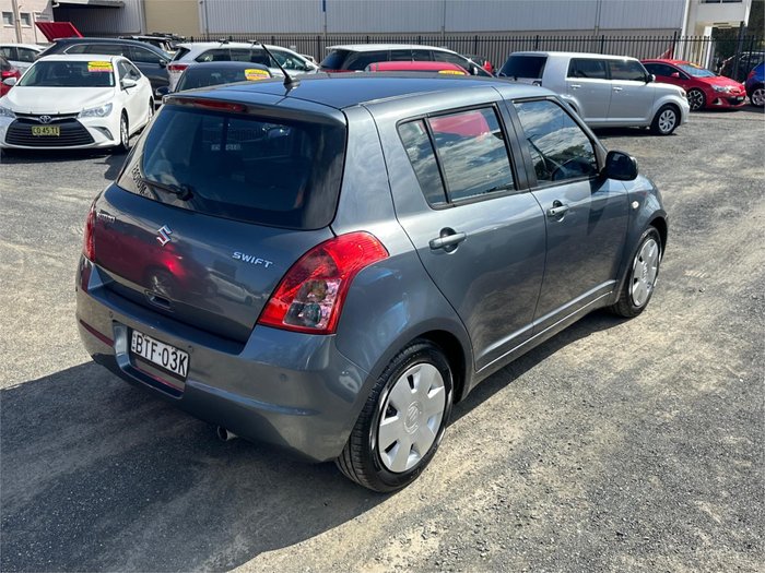2010 SUZUKI SWIFT 