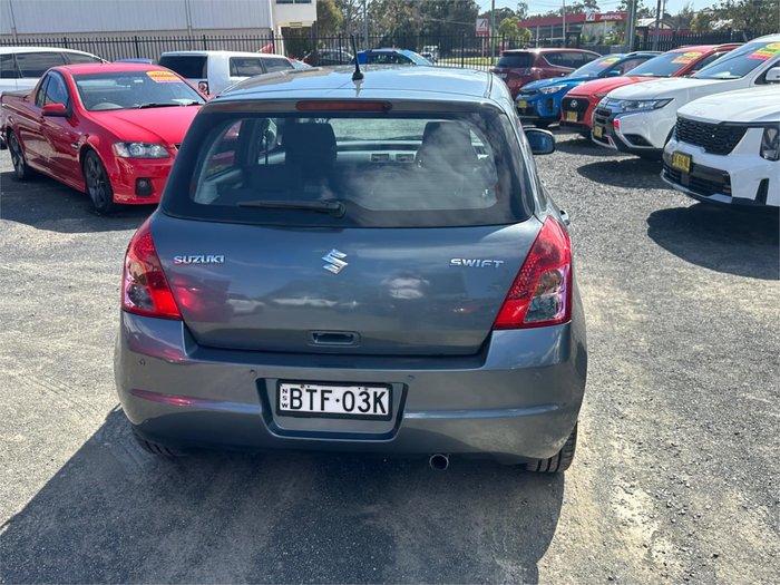 2010 SUZUKI SWIFT 
