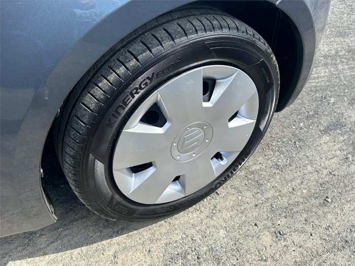 2010 SUZUKI SWIFT 