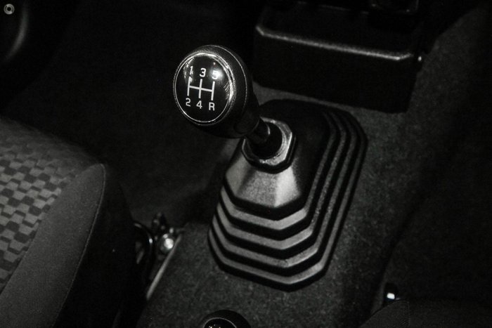 2025 Suzuki Jimny GLX