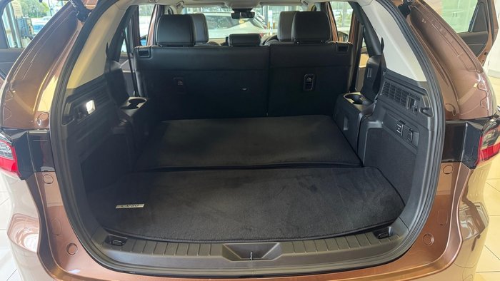 2025 Mazda CX-80 G40e GT